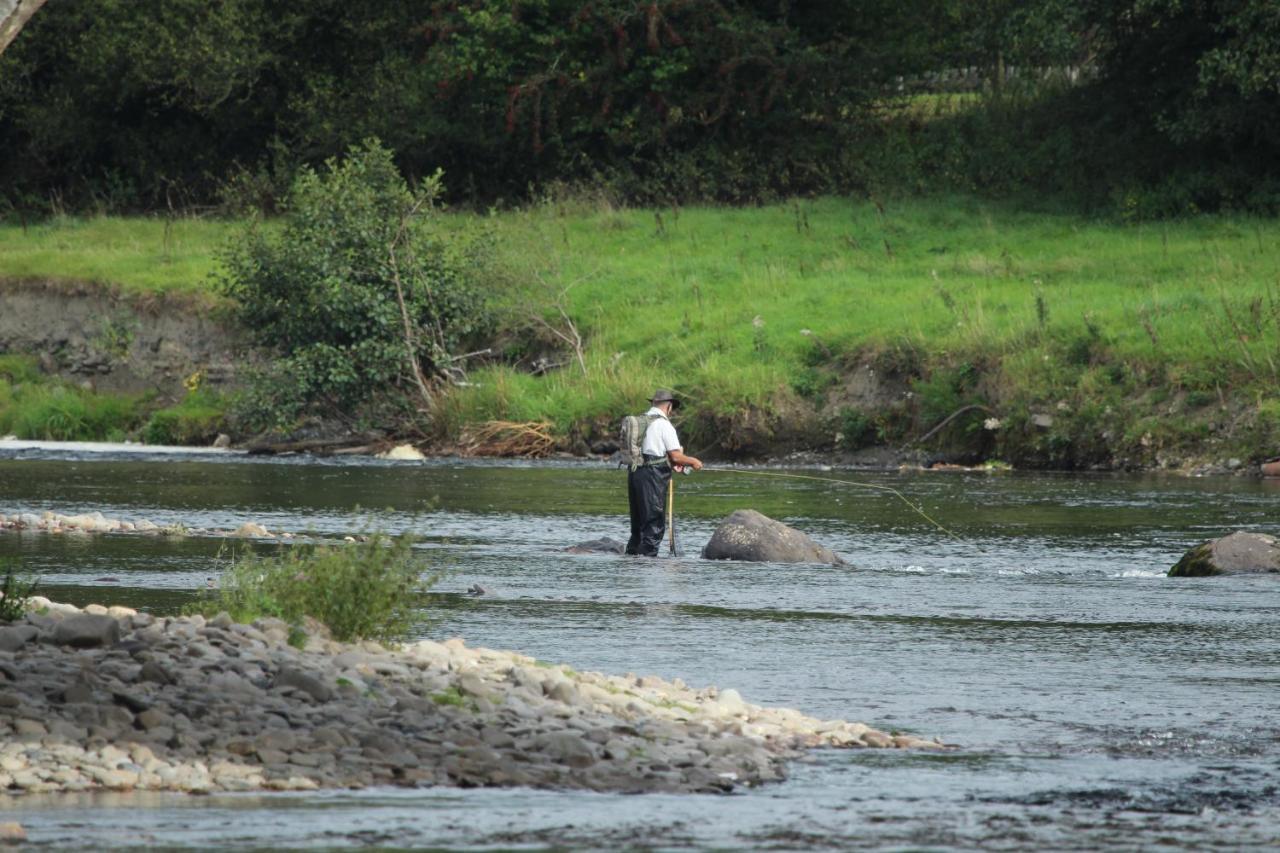 Nant-Y-Glyn Villa Llandrindod Wells Buitenkant foto