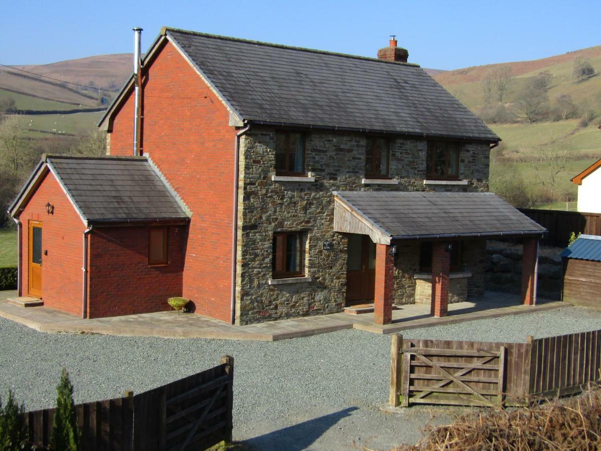 Nant-Y-Glyn Villa Llandrindod Wells Buitenkant foto